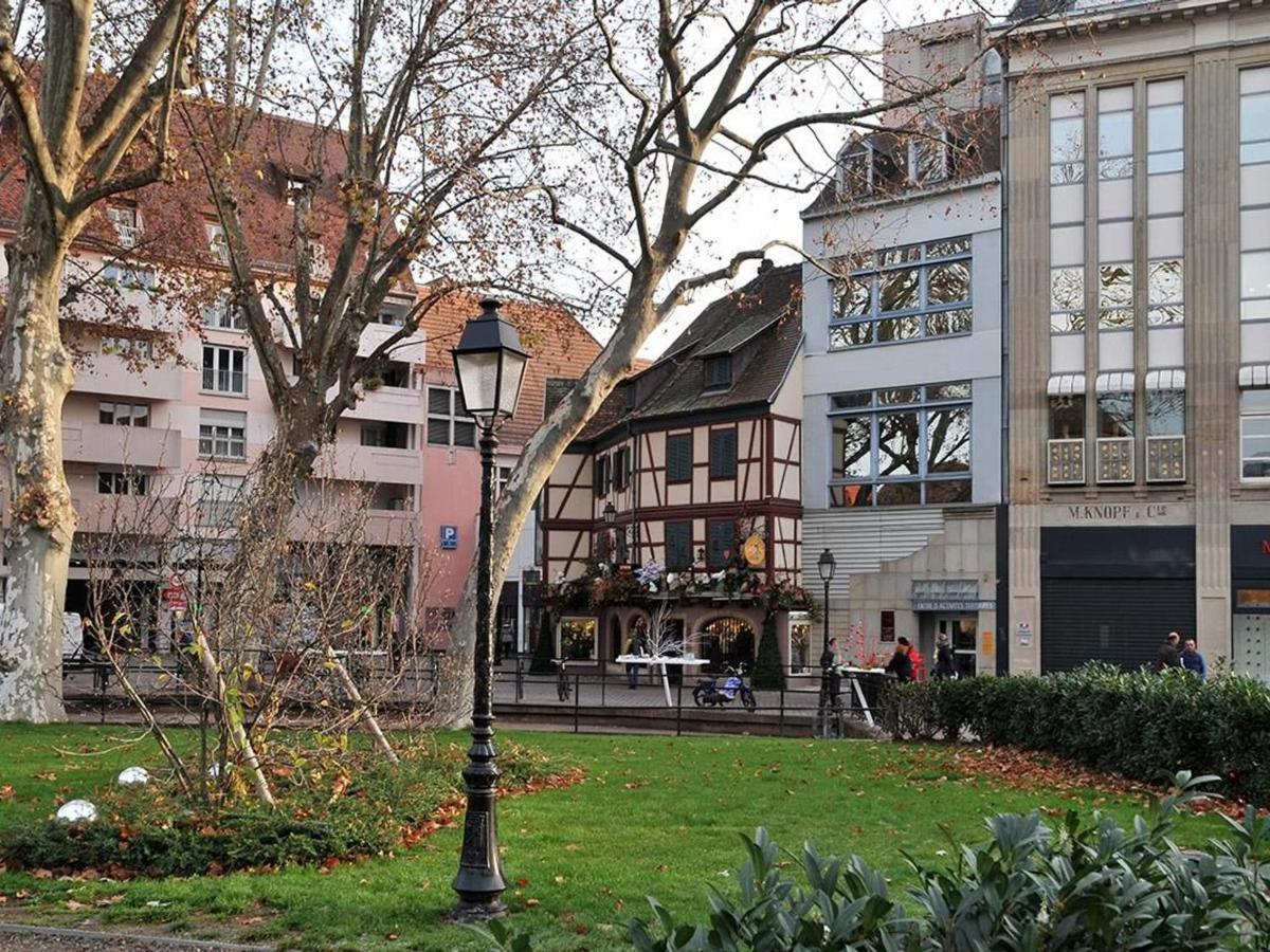 Appartement Renove, 3 Ch. Avec Parking Prive, Hyper-centre - Fr-1-744-36 *